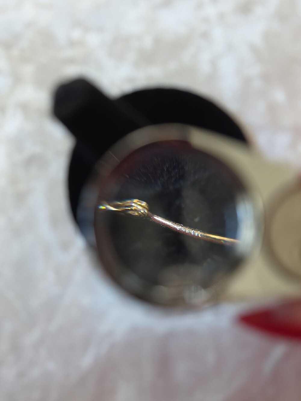 14kt Gold Hoop Minimalist Earrings 1/2 Inch - Picture 5 of 8